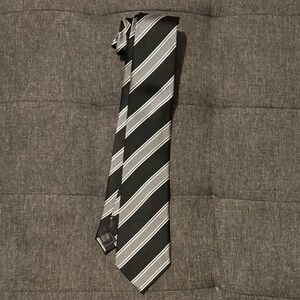 Yves Saint Laurent Men's Tie in Black and Gray Stripes